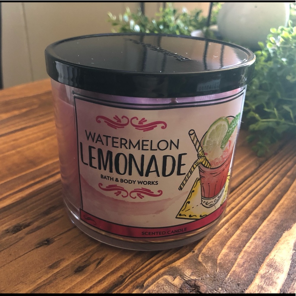 NWT Bath & Bodyworks Candle Watermelon Lemonade